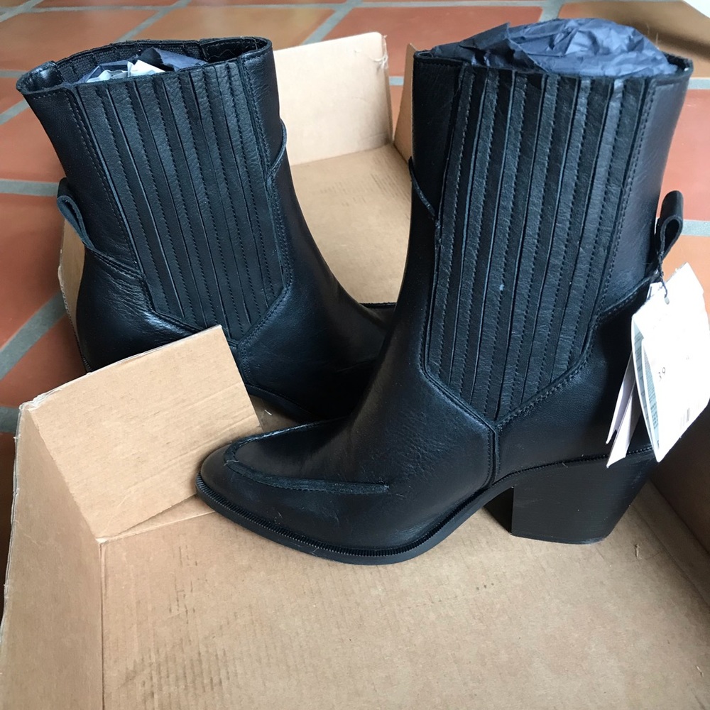 NWT Mango black leather cowboy style boots - Picture 7 of 8